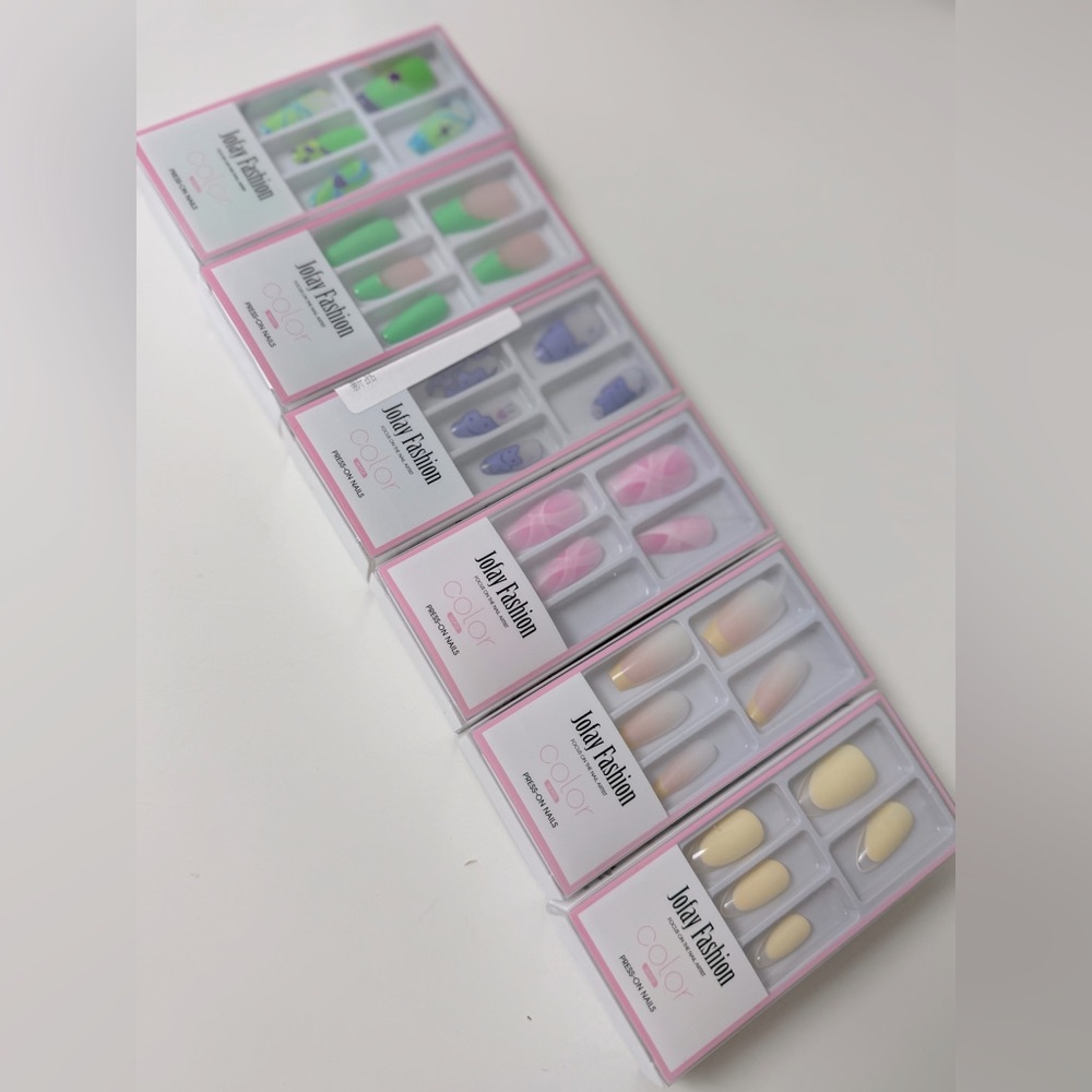 Jofay Fashion Press on Nail NWT Set of 6 Different Designs